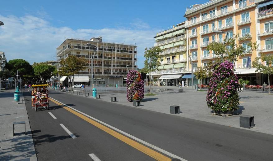 Hotel Trifoglio Lido di Jesolo Exterior foto